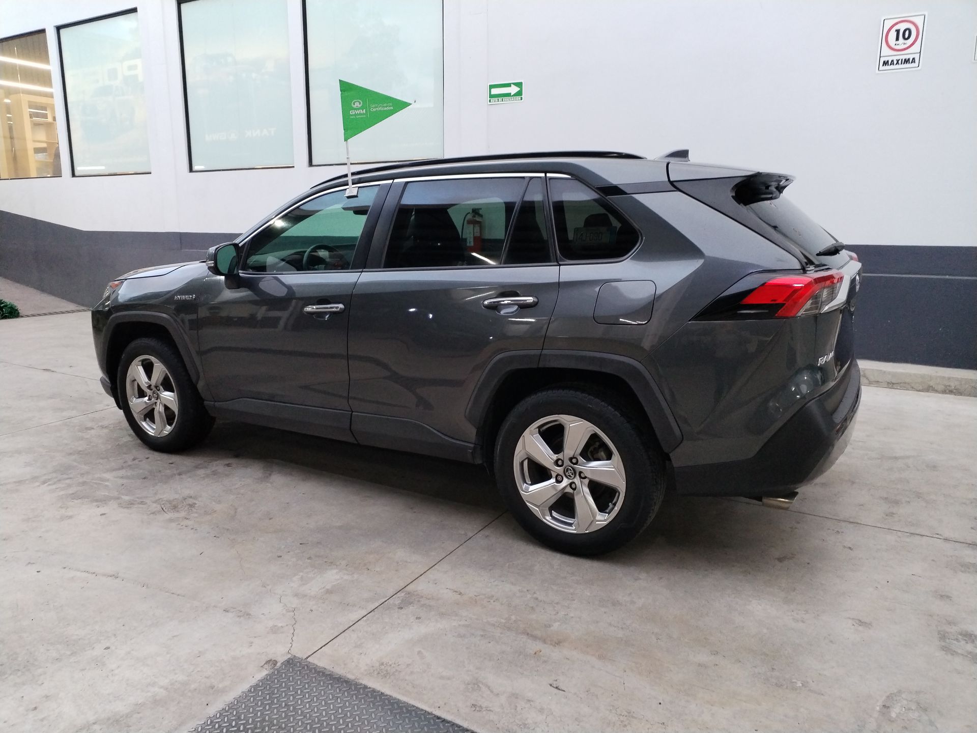 2021 Toyota RAV4 2.5 Limited Hybrid At