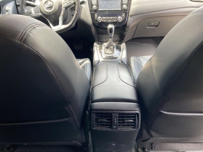 2019 Nissan X-Trail 2.5 Exclusive 2 Filas Cvt