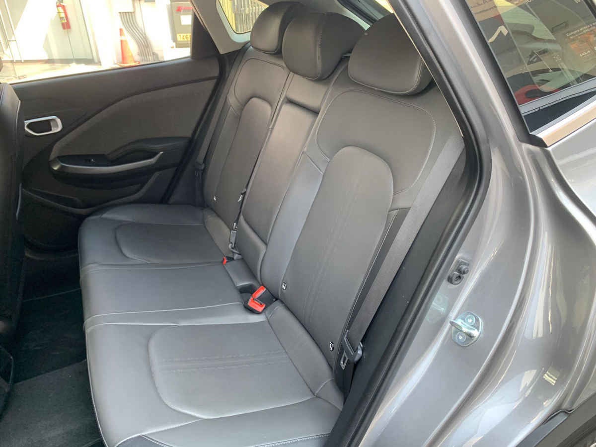 2025 Kia K3 4p EX Pack L4/1.6 Aut