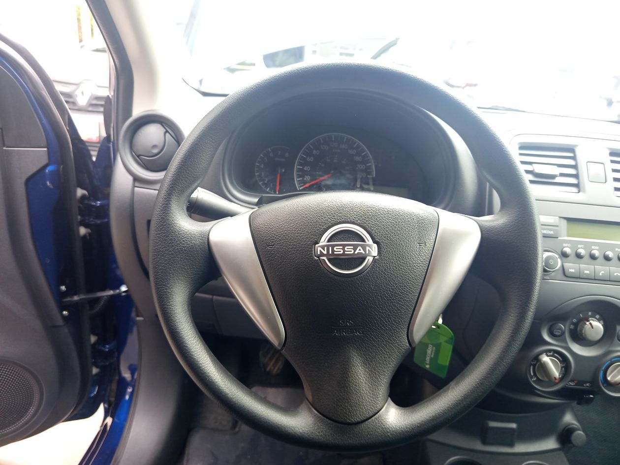 2025 Nissan V-Drive 1.6 A/C Mt