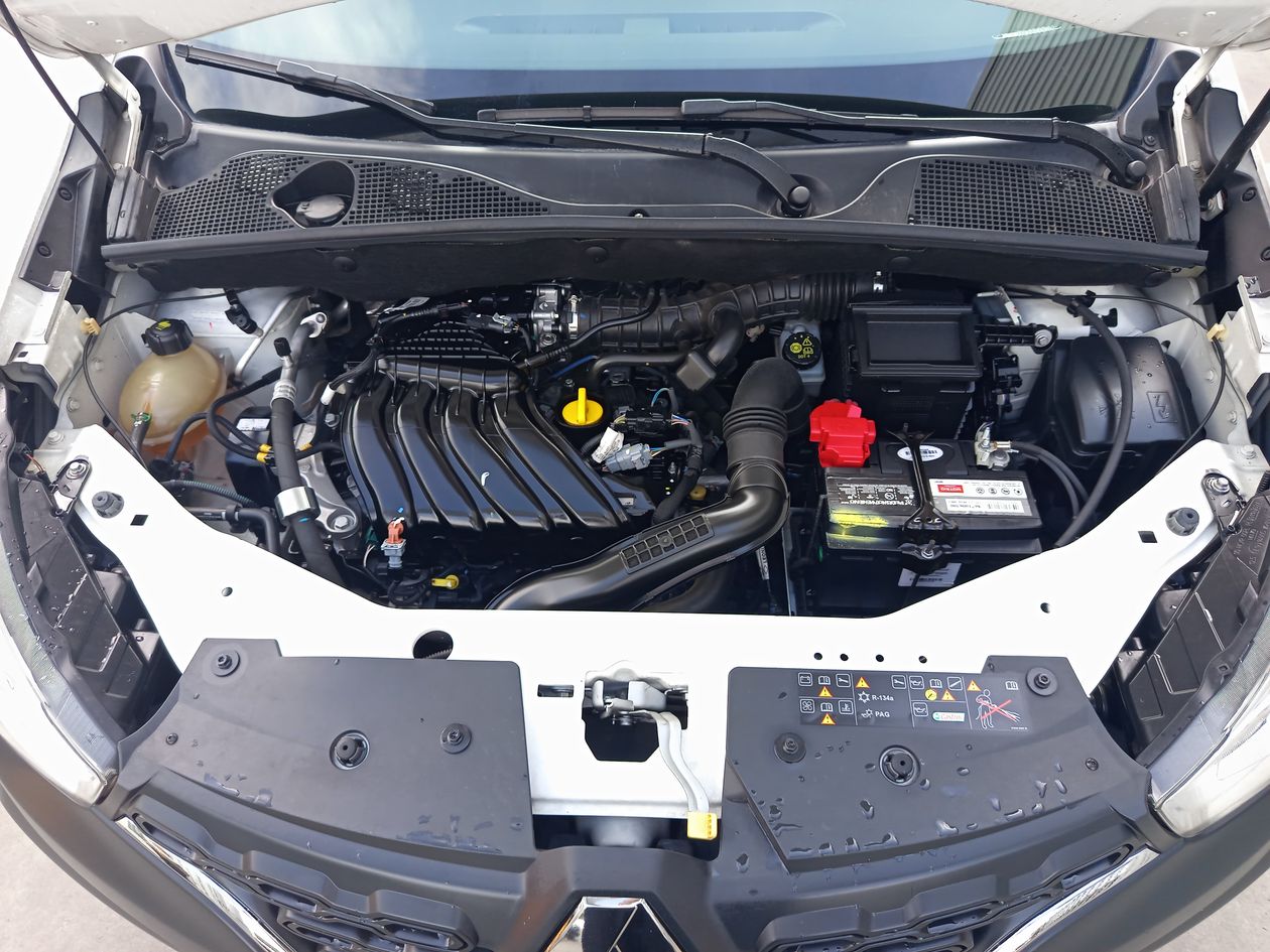 2024 Renault Kangoo 1.6 intens Mt