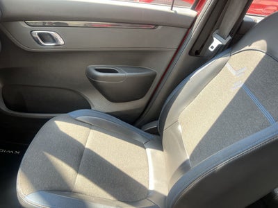 2024 Renault Kwid 1.0 Iconic Mt