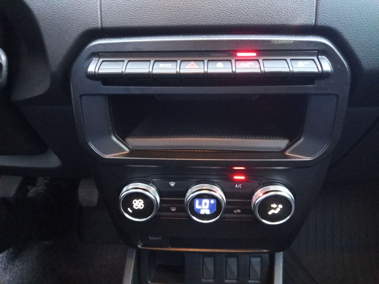 2025 Renault Oroch 1.6 Outsider Mt