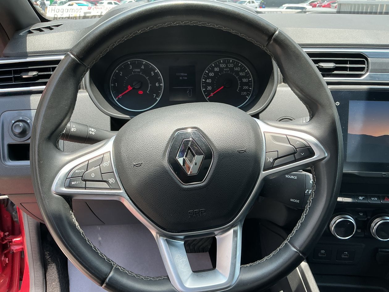 2023 Renault Duster ICONIC CVT