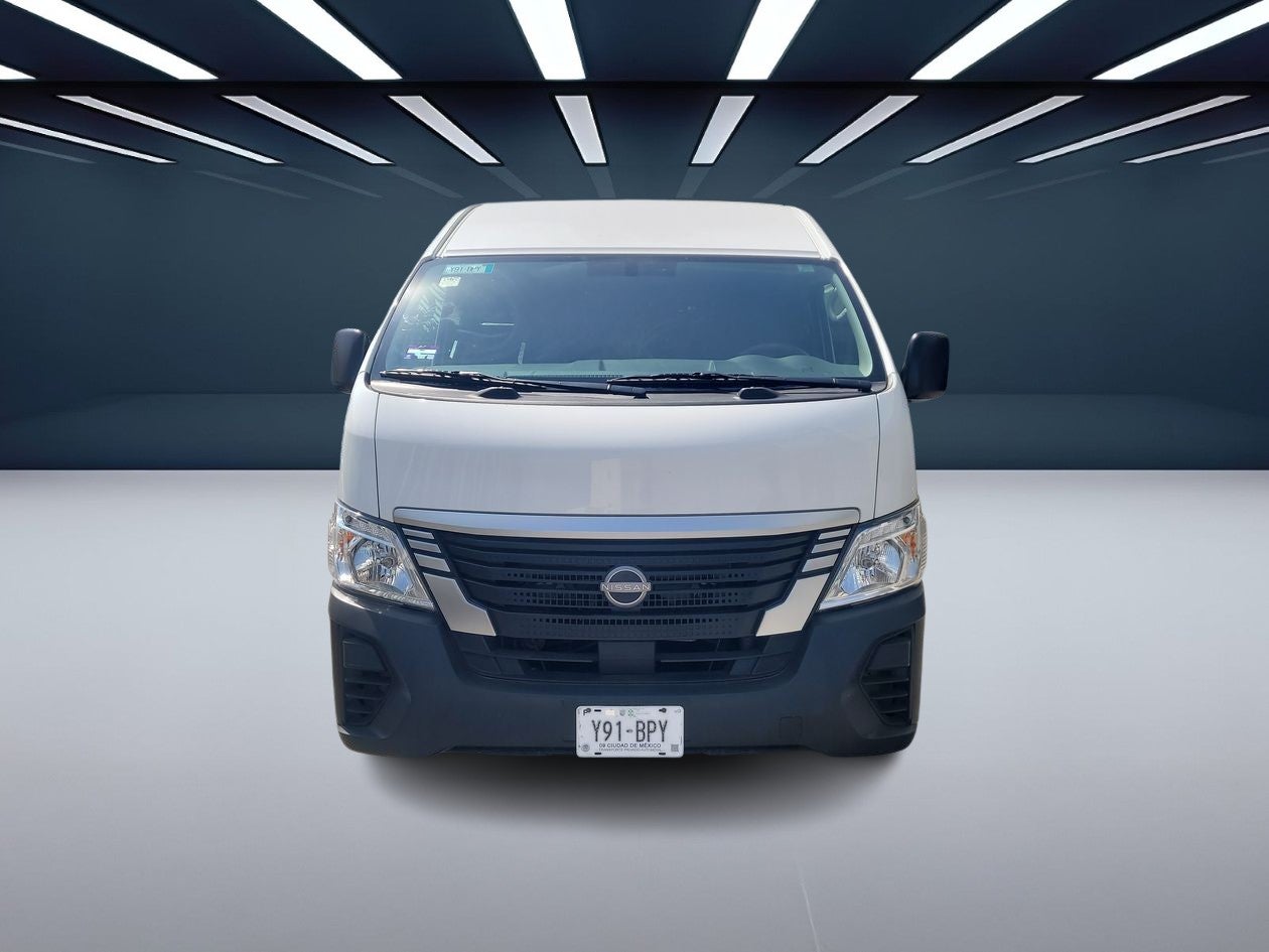 2024 Nissan Urvan 2.5 Panel Amplia AA Mt
