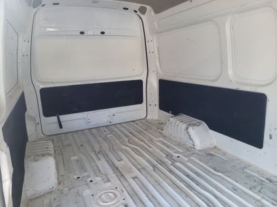 2024 Nissan Urvan 2.5 Panel Amplia AA Mt