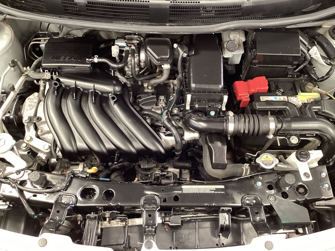 2025 Nissan V-Drive 1.6 A/C Mt