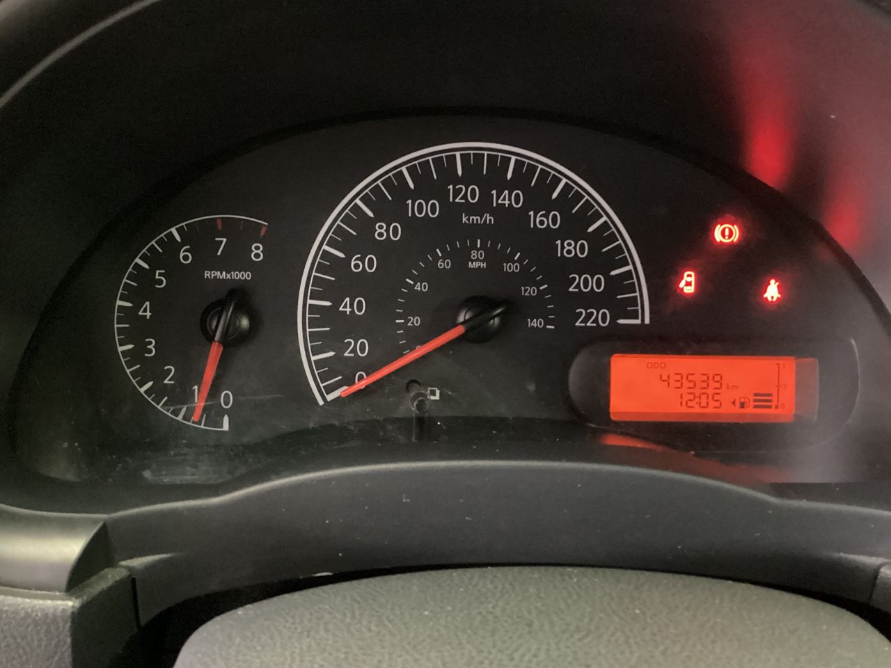 2025 Nissan V-Drive 1.6 A/C Mt