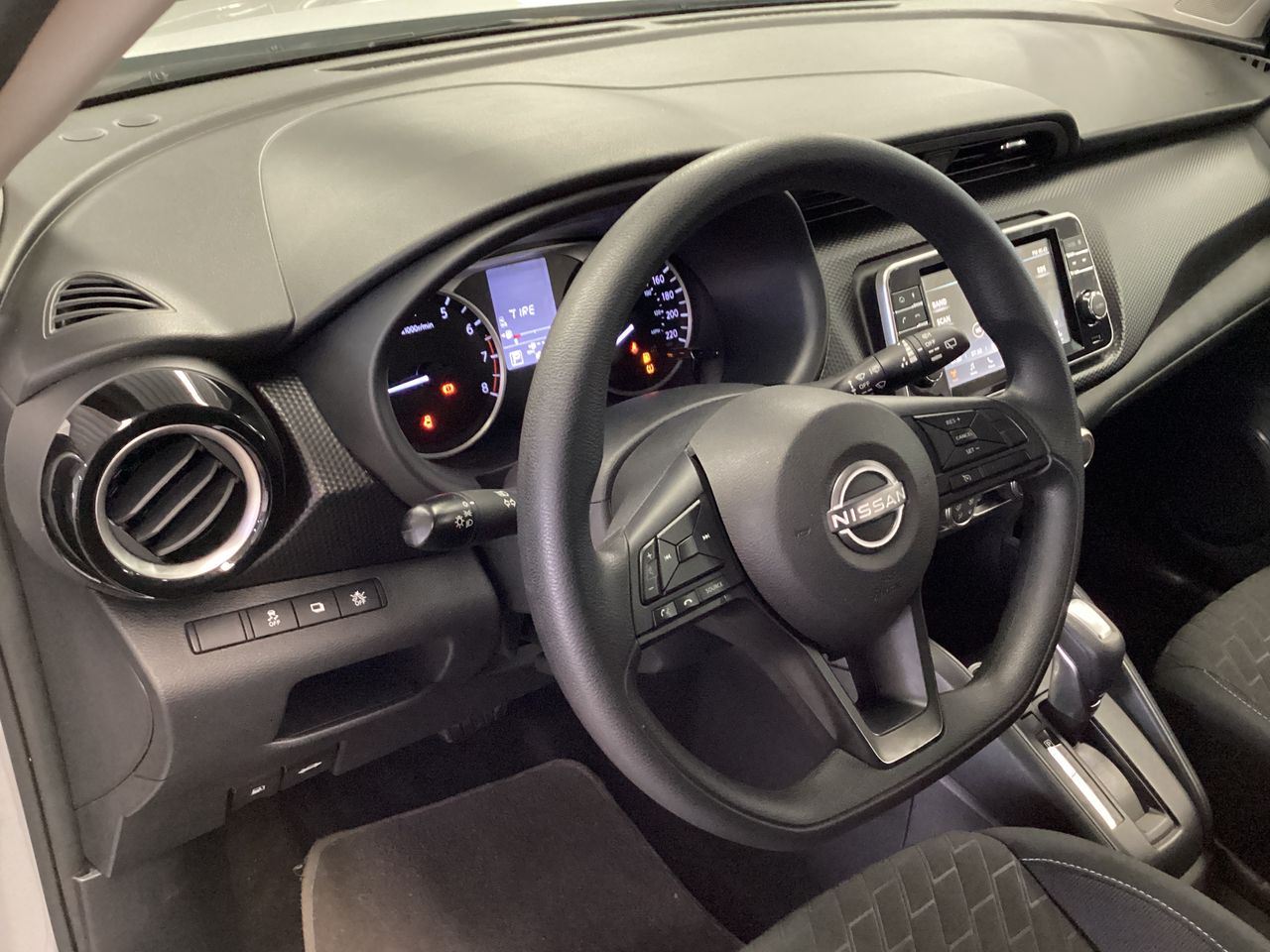 2025 Nissan Kicks 1.6 Play Advance At