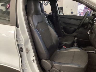 2024 Renault Kwid 1.0 Iconic Mt