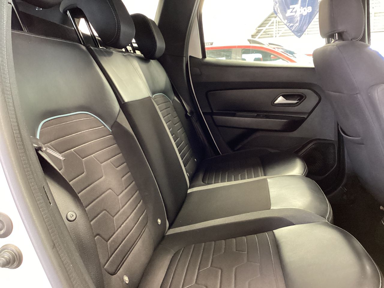 2023 Renault Duster 1.3 Iconic At