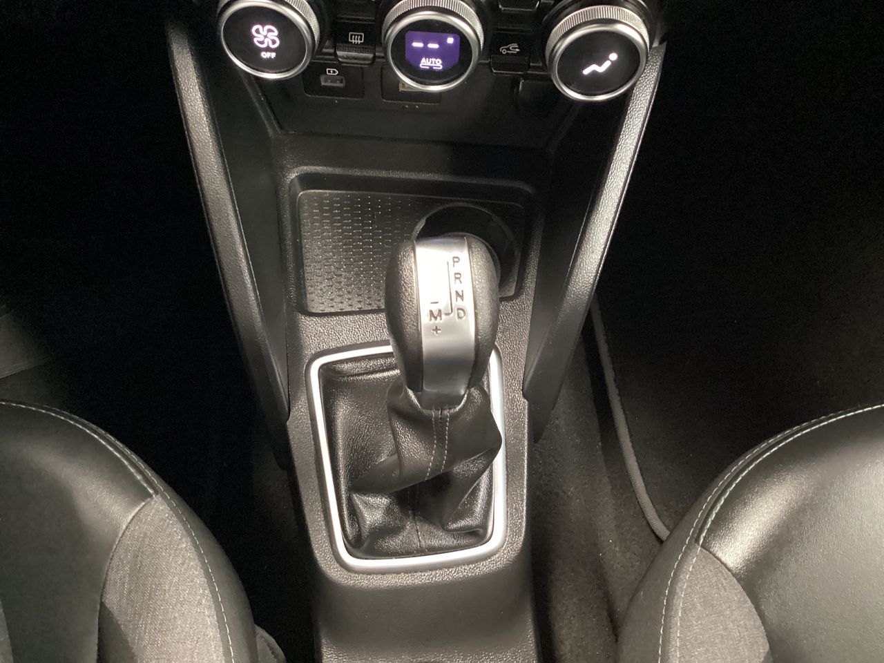 2023 Renault Duster 1.3 Iconic At