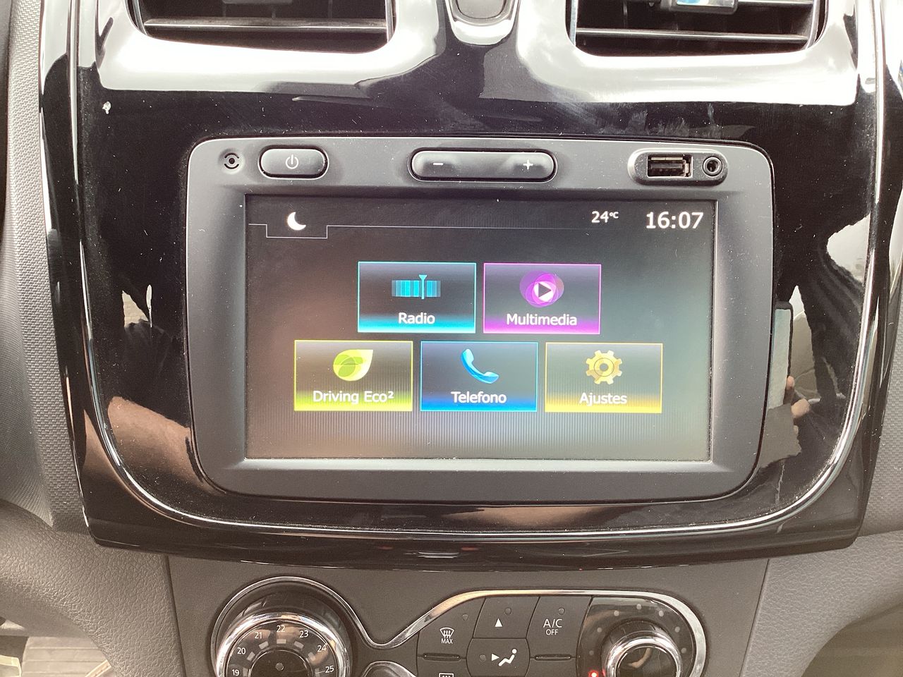 2024 Renault Logan 1.6 Intens At