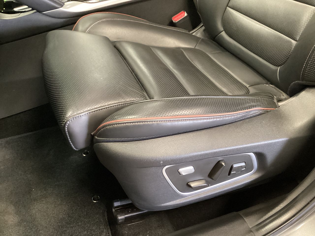 2024 Renault Koleos 2.5 Iconic At