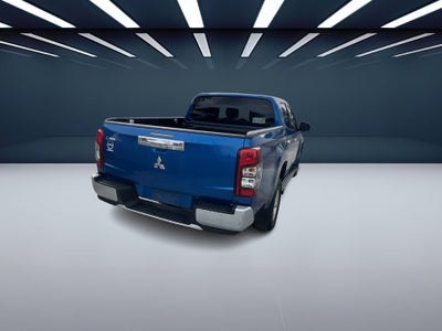 2020 Mitsubishi L200 2.4 Glx Cabina Doble 4x2 Mt