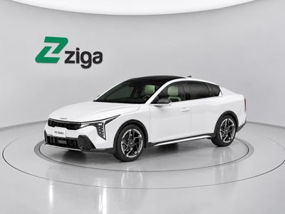 2027 Kia K4 Base