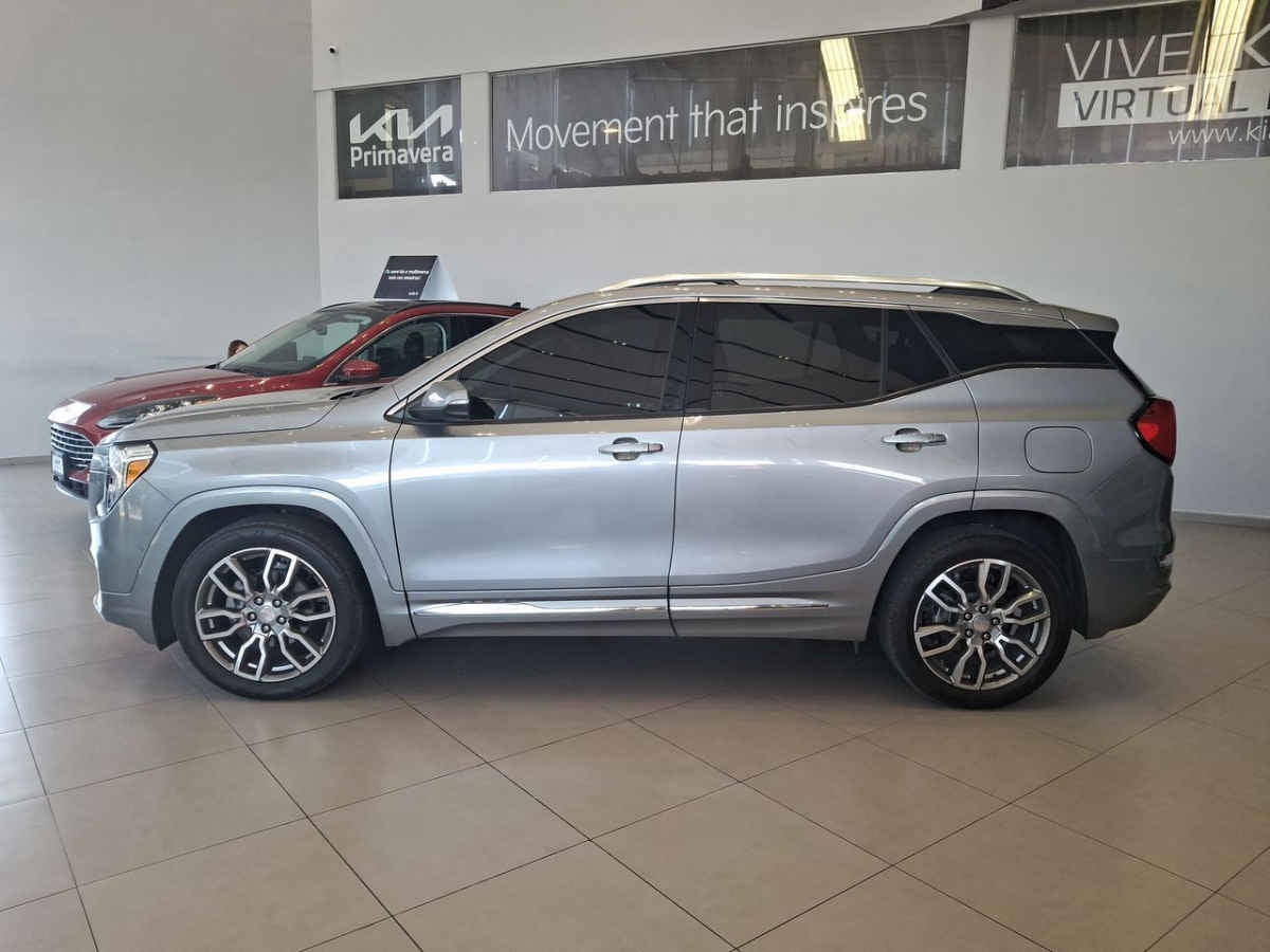 2024 GMC Terrain 5p Denali L4/1.5/T Aut