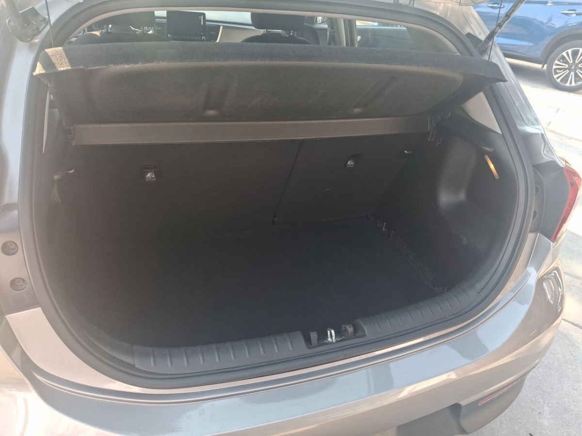2022 Kia KIA RIO HB 5p LX L4/1.6 Man
