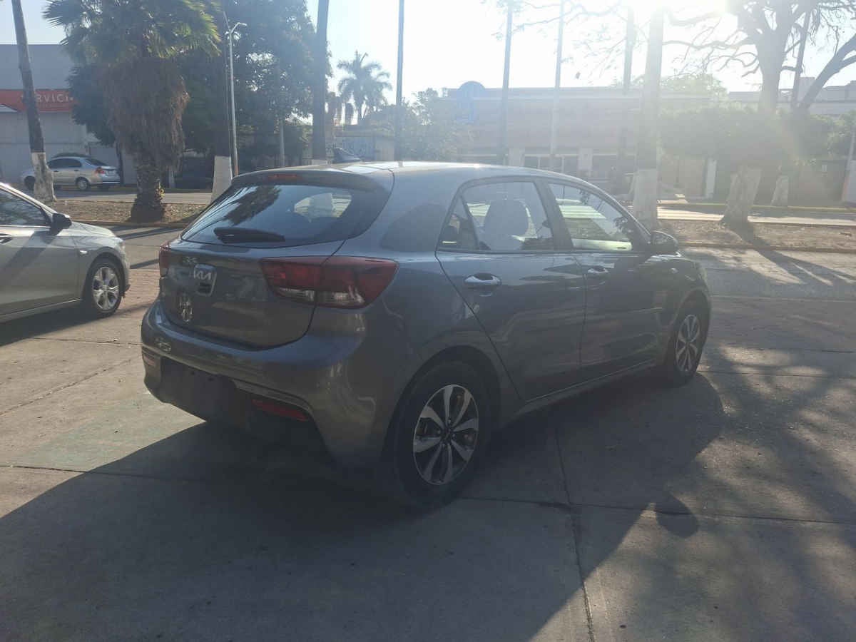 2022 Kia KIA RIO HB 5p LX L4/1.6 Man