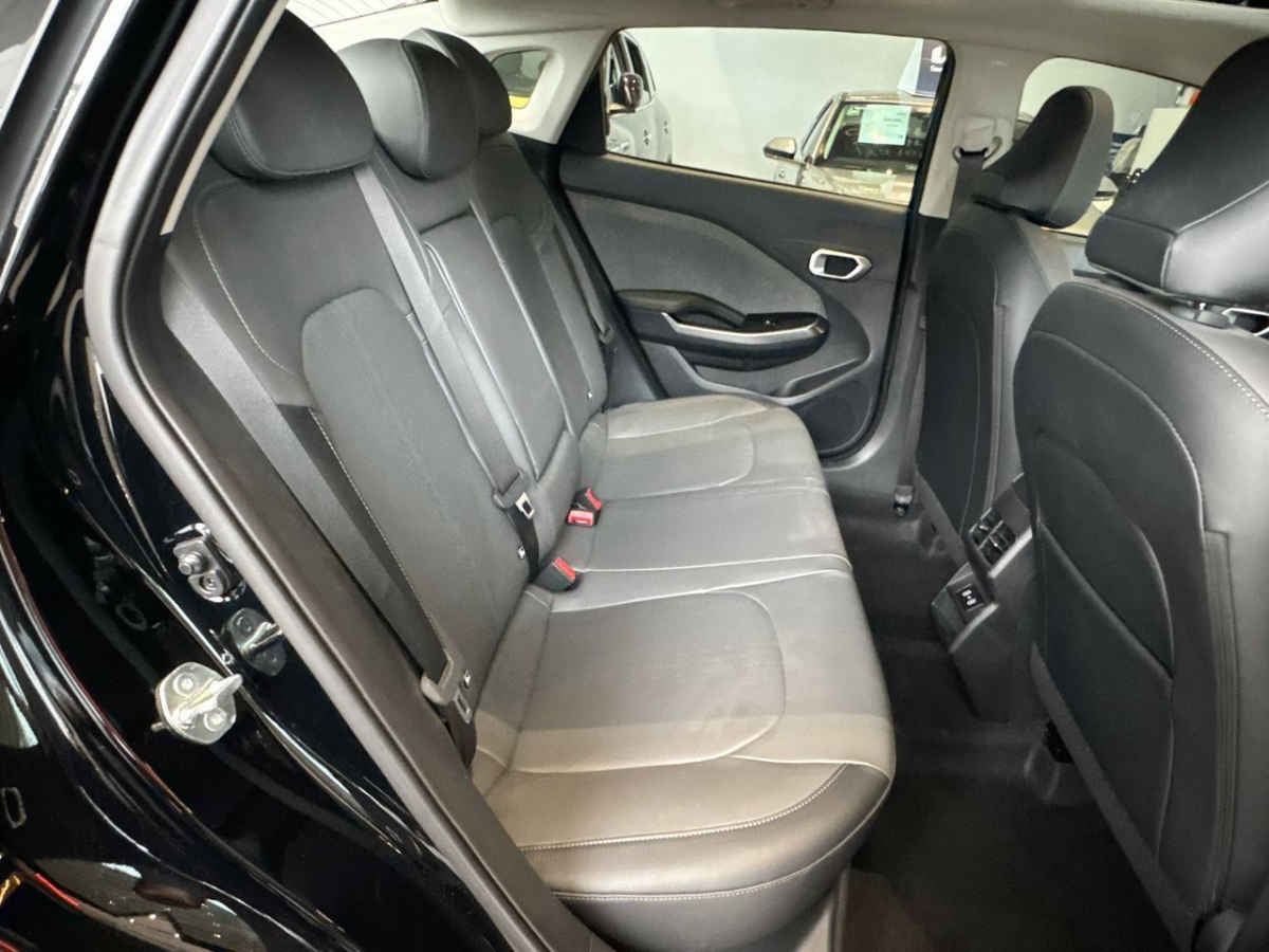 2026 Kia K3 4p EX Pack L4/1.6 Aut