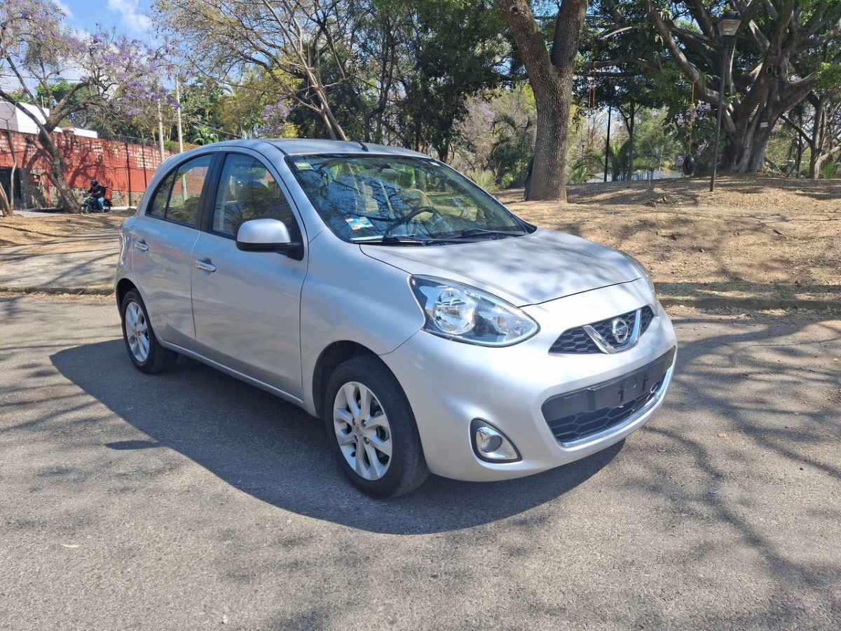 2020 Nissan March 5p Advance L4/1.6 Man