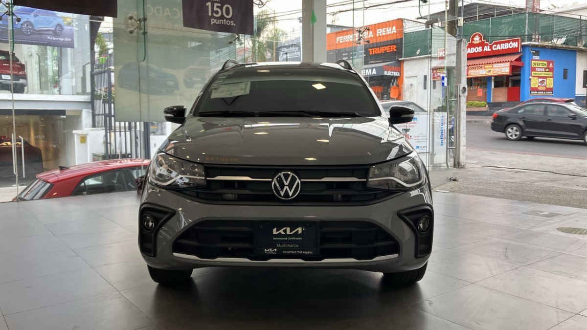 2025 Volkswagen Saveiro 4p Extreme Doble Cab L4/1.6 Man