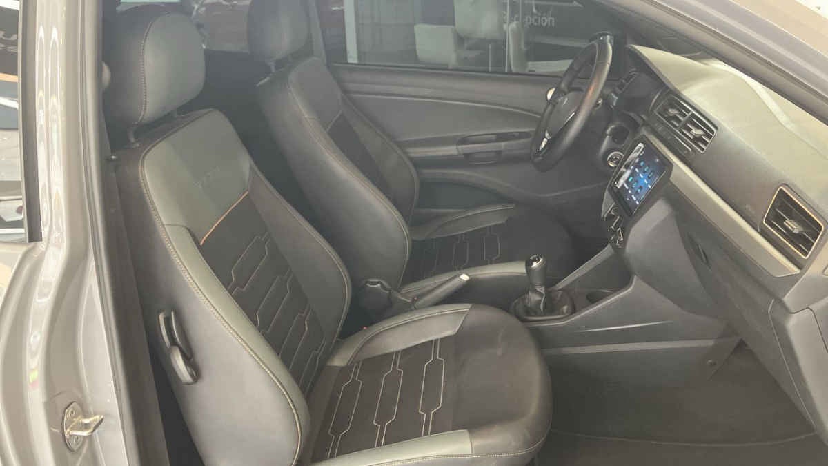 2025 Volkswagen Saveiro 4p Extreme Doble Cab L4/1.6 Man