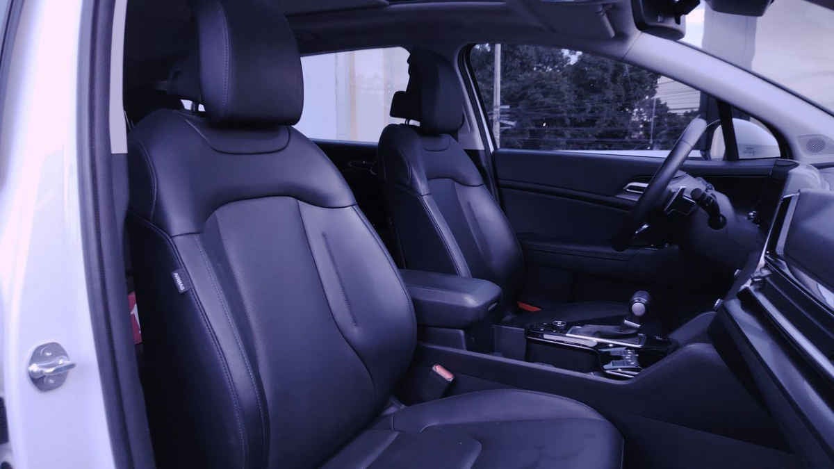 2025 Kia Sportage 5p SXL L4/2.5 Aut