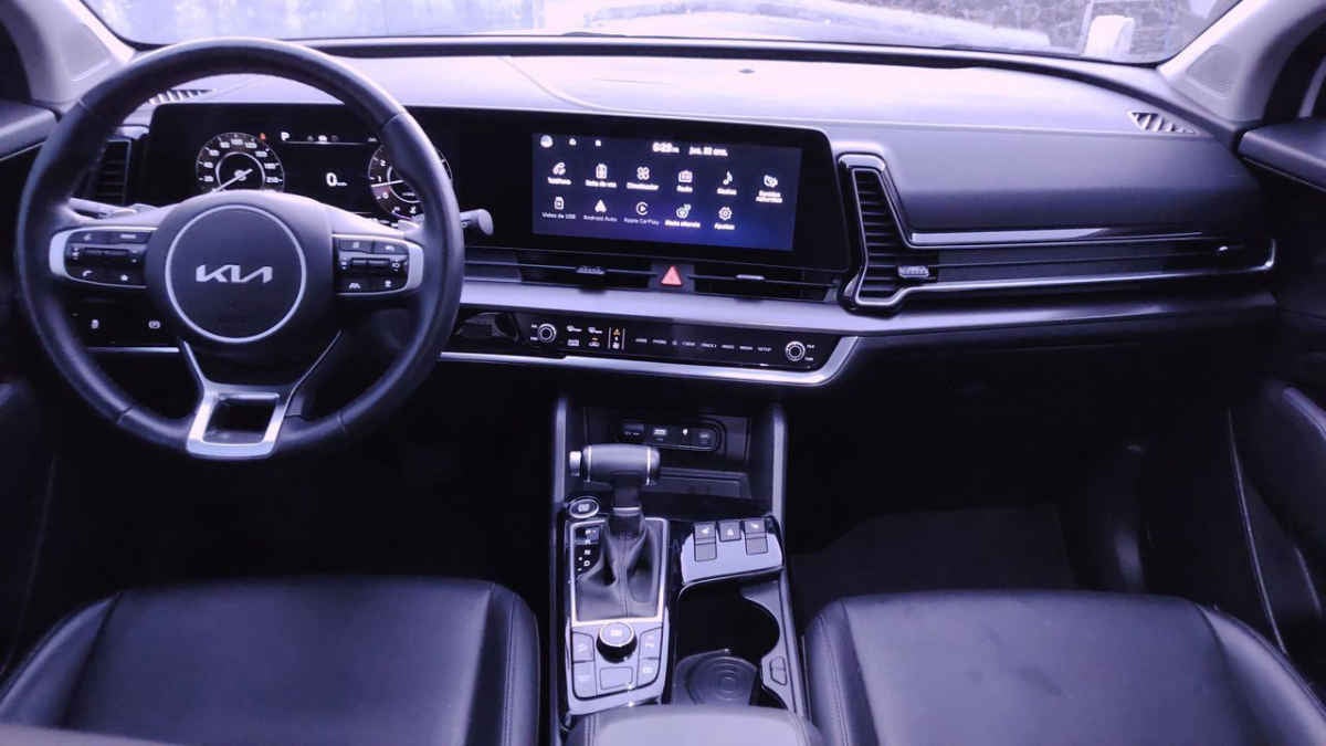 2025 Kia Sportage 5p SXL L4/2.5 Aut