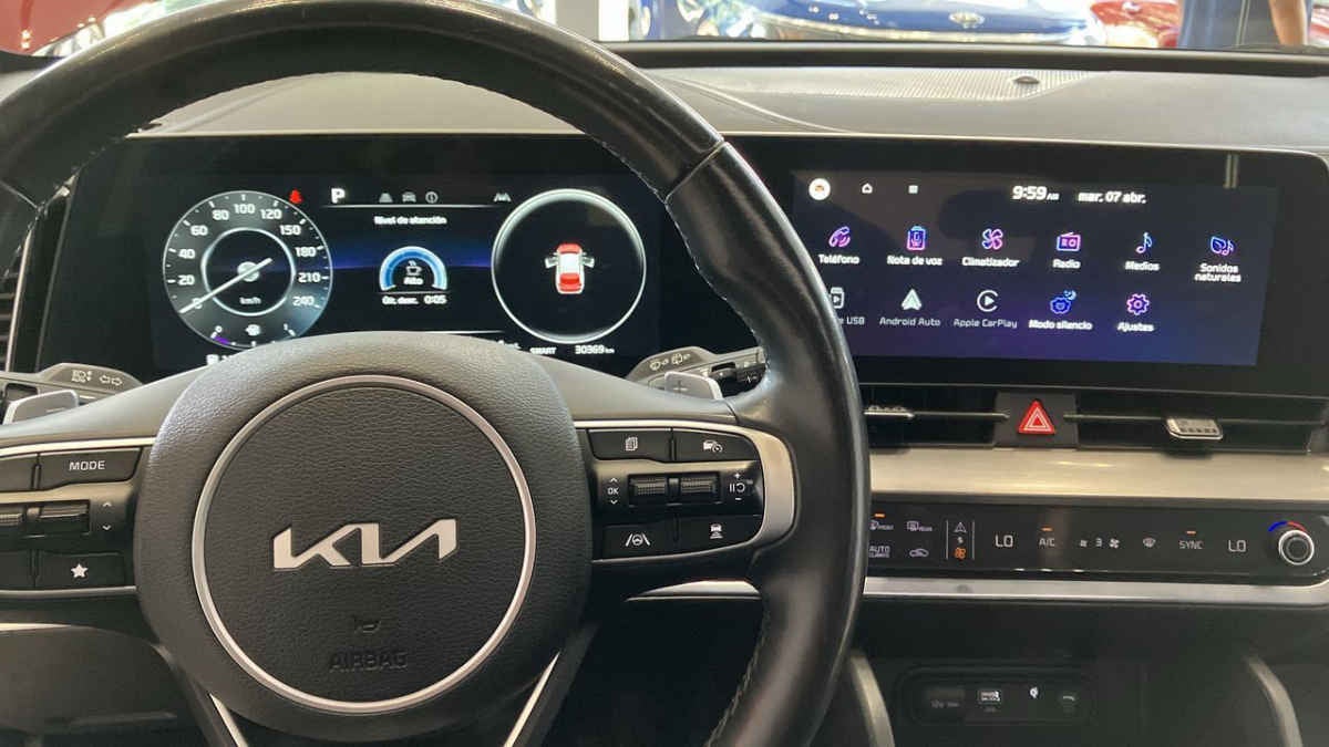 2025 Kia Sportage 5p SXL L4/2.5 Aut