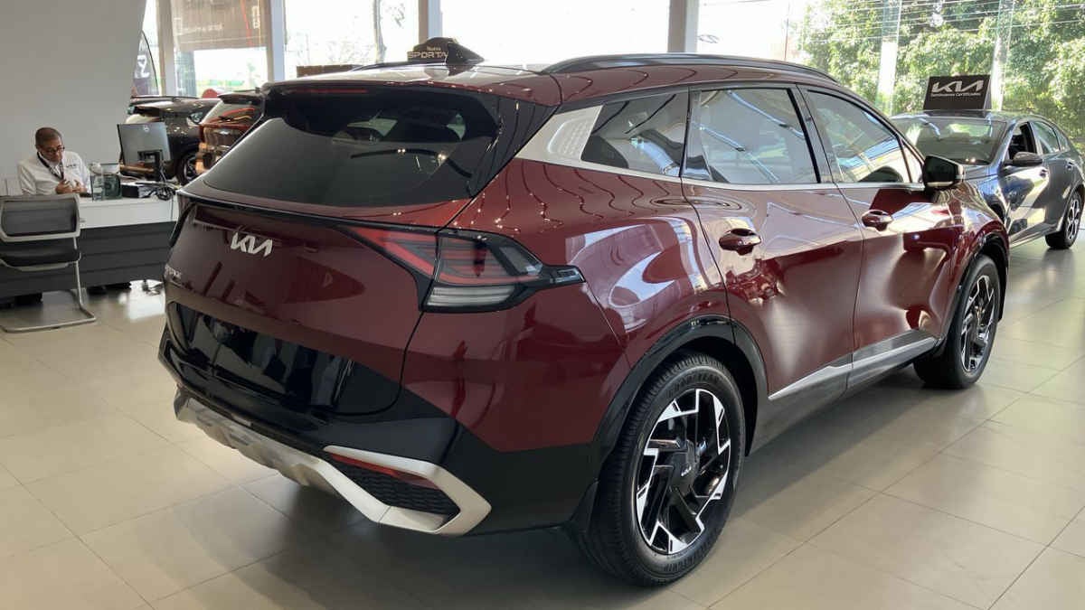 2025 Kia Sportage 5p SXL L4/2.5 Aut