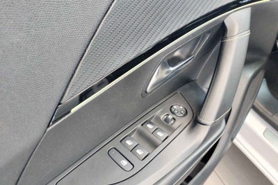 2025 Peugeot 2008 5p GT Pure Tech L3/1.2/T Aut